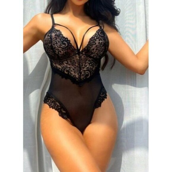 Contrast Lace Mesh Harness Teddy Bodysuit - Picture 4 of 5